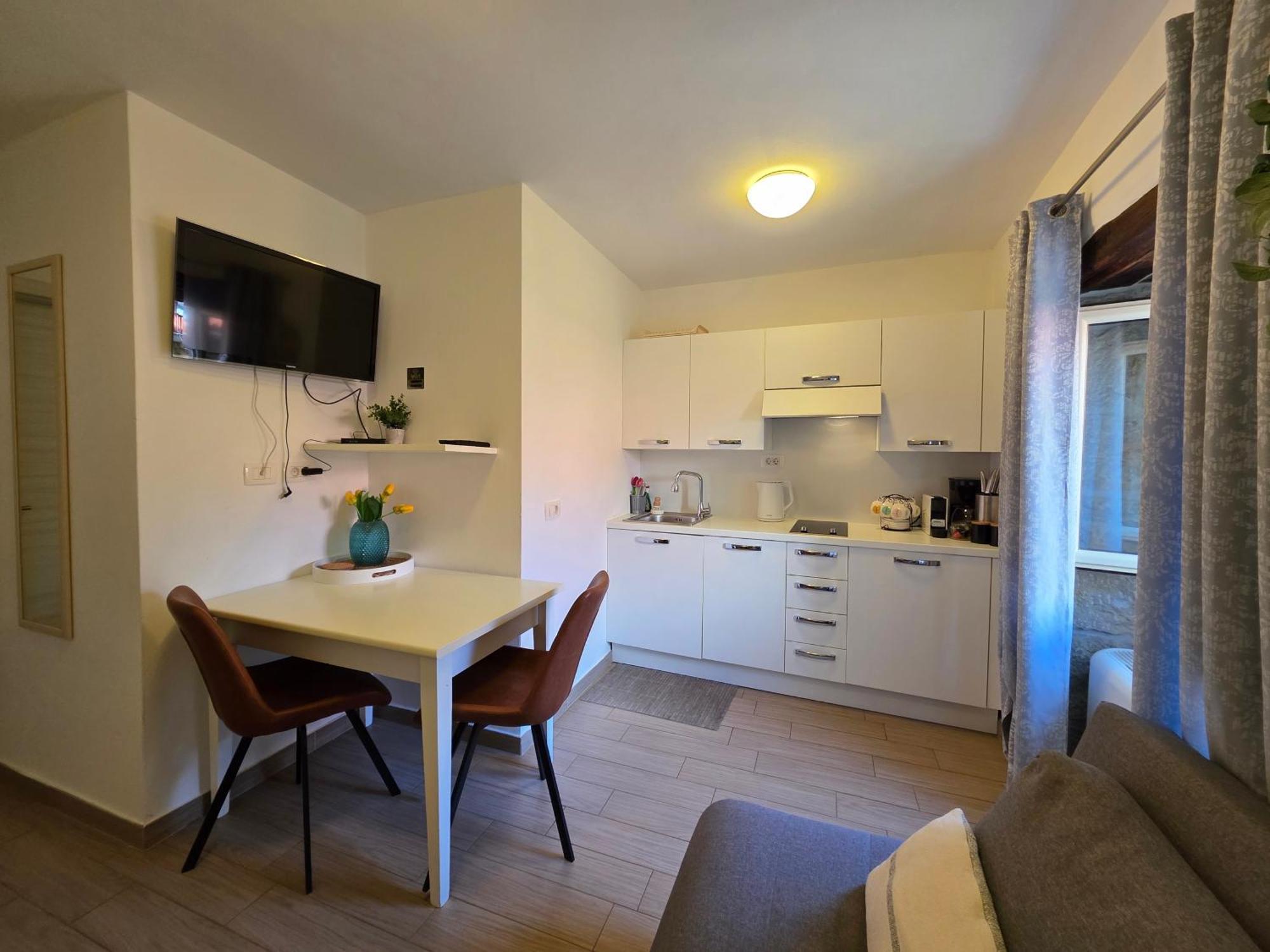 Apartment Hum-The Smallest Town In The World Exteriér fotografie